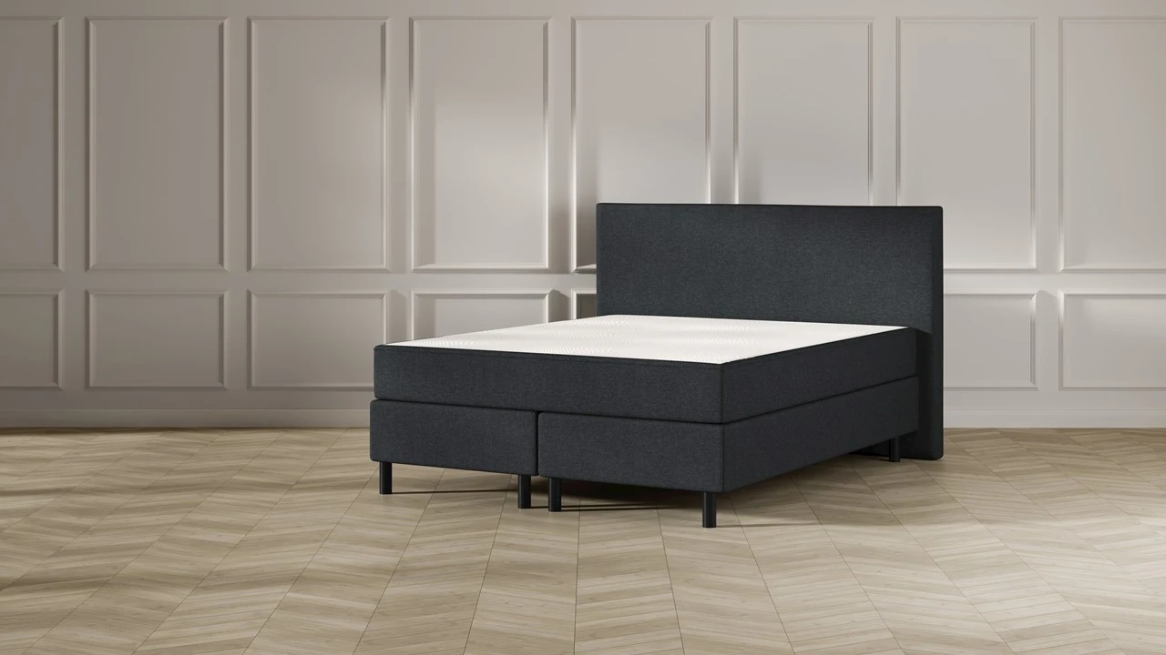 Boxspring Emma Deluxe Classic Vlak Met Gestoffeerd Matras En Poot Zwart 2 Boxspring Emma Deluxe Classic Vlak Met Gestoffeerd Matras En Poot Zwart - Afbeelding 2