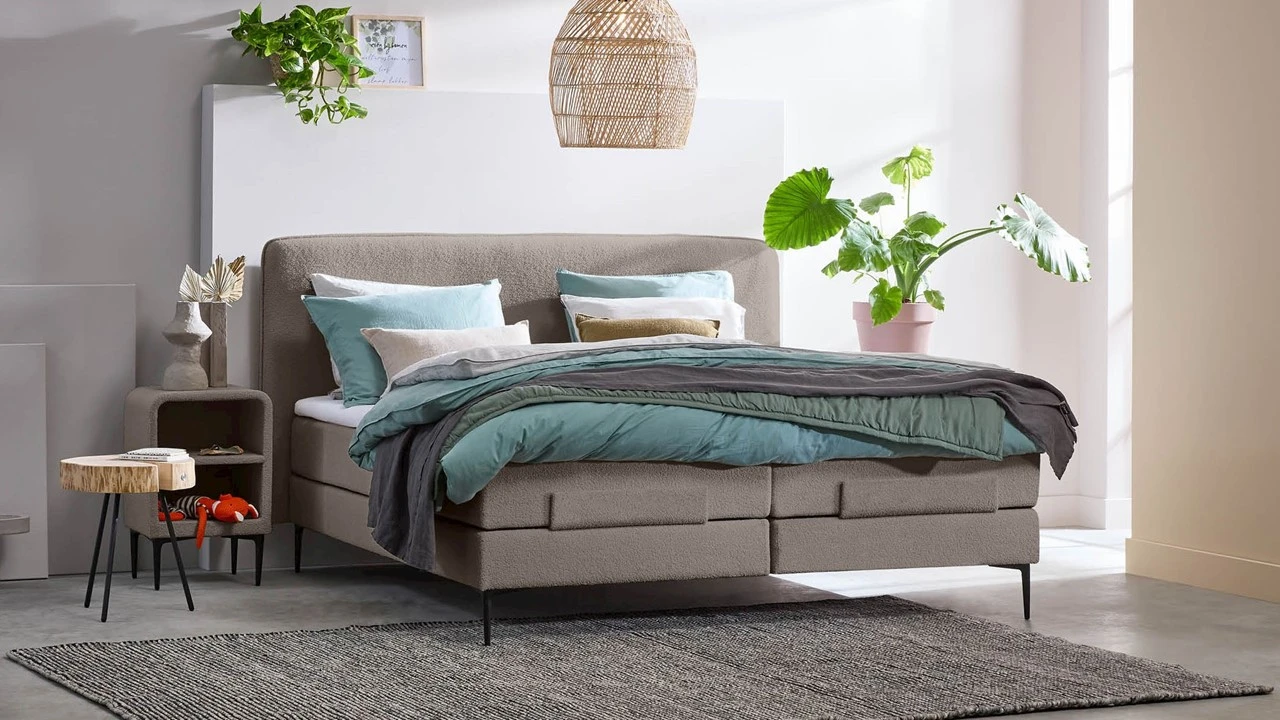 Boxspring Quartz Verstelbaar Met Gestoffeerd Matras 1 Boxspring Quartz Verstelbaar Met Gestoffeerd Matras