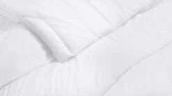 Dekbed Dauna Soft Basic Synthetisch 4-seizoenen -Slaap Comfort Verkoop Dekbed Dauna soft basic synthetisch 4 seizoenen 3
